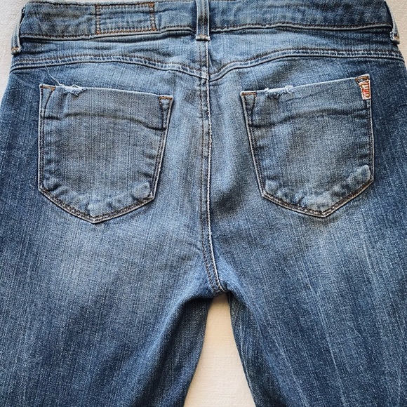 2 PAIR DESIGNER JEANS & TOP 
SIWY & BEBE 
SIze 28 Top size medium - Picture 4 of 9